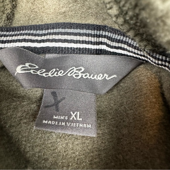 Eddie Bauer Squatch Camo Hoodie Men’s XL Sasquatch Big Foot Green Orange - Picture 5 of 11